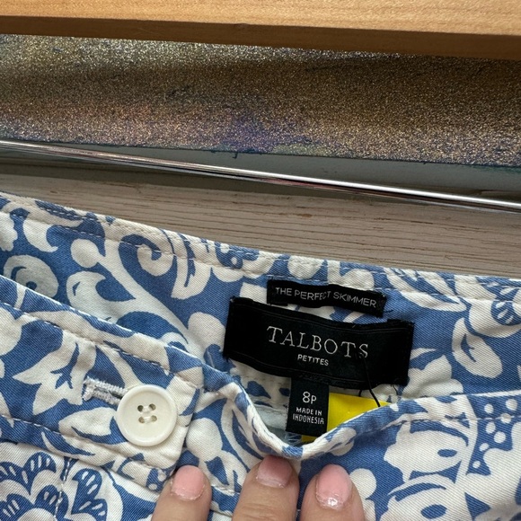 Talbots The Perfect Skimmer Pants 8P Blue White Floral Pattern - Picture 5 of 6